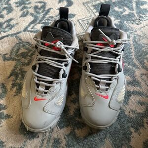 Nike Air Barrage Low